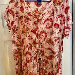 Blouse with pink and red design, has a tie around the waist. XXL/20